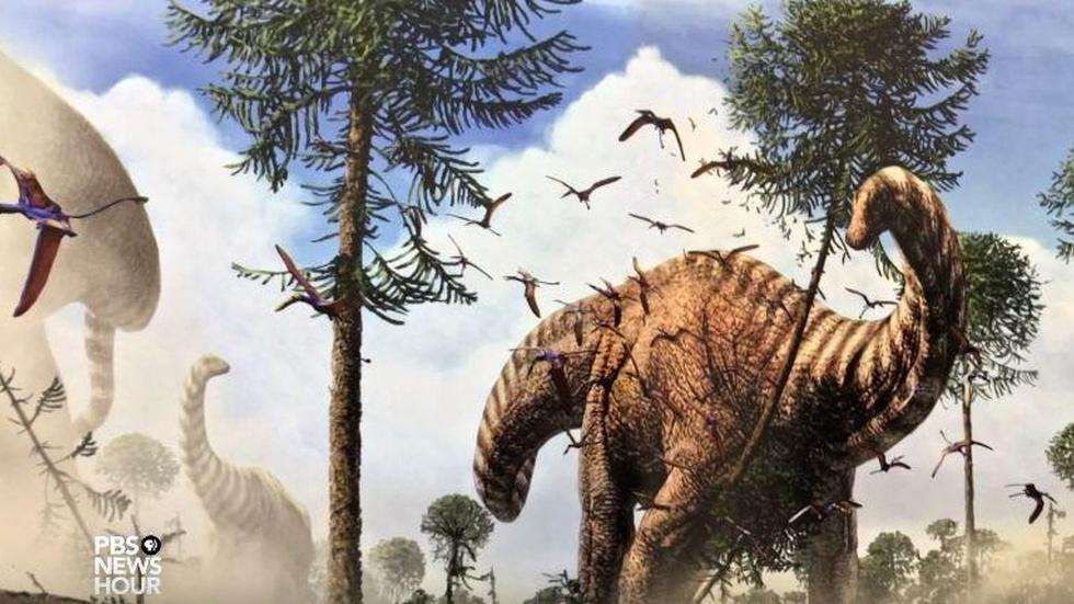 This artist brings dinosaurs back to life image
