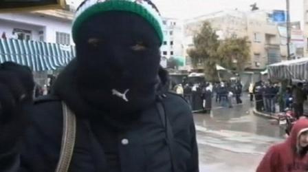 Video thumbnail: PBS NewsHour In Syria, Reports of 'Daily Double-Digit Death Tolls'