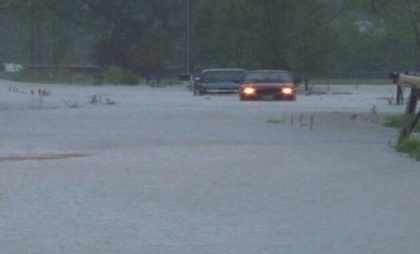 Deadly Storms Pummel Midwest, Spawning Floods, Tornadoes