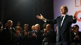 Video thumbnail: PBS NewsHour What Hollande's Win Means for Future of Europe's Economy