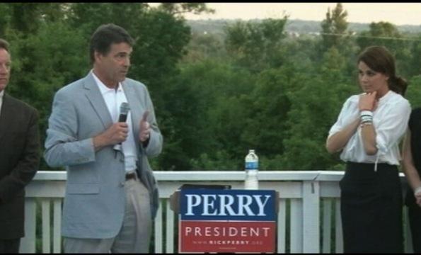 'Tough Guy' Rick Perry Makes Waves on Republican Campaign...