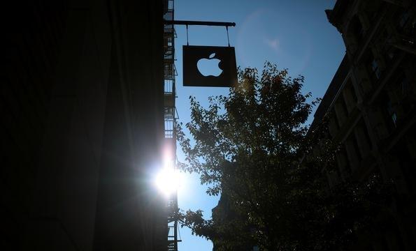 What Does Future Hold for Tech World, Apple Without Jobs?