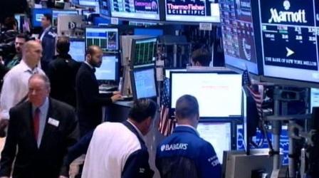 Video thumbnail: PBS NewsHour Tech Stocks: Apple Dominates Wall Street, Facebook Flails