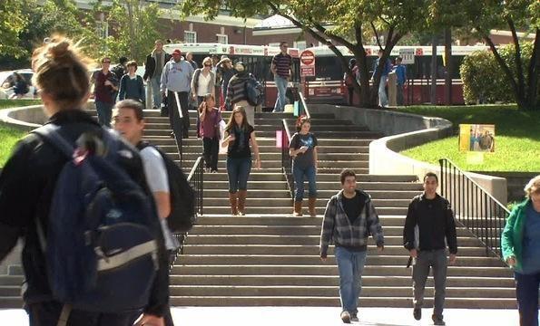 For College Grads, Jobs Outlook Better but Far From Great