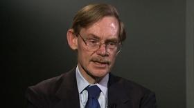Video thumbnail: PBS NewsHour Zoellick: Eurozone's Fate Immediately at Stake; U.S....