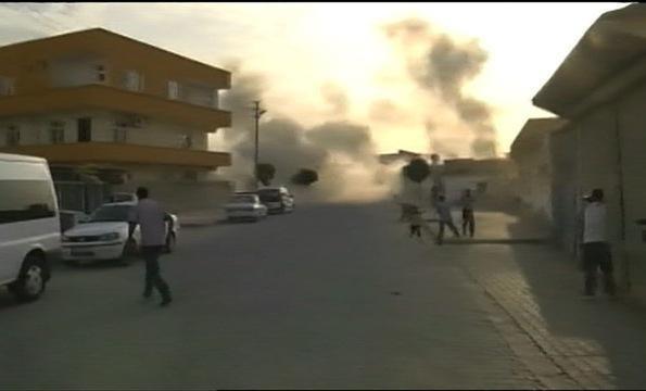 Turkey Shells Military Targets Inside Syria