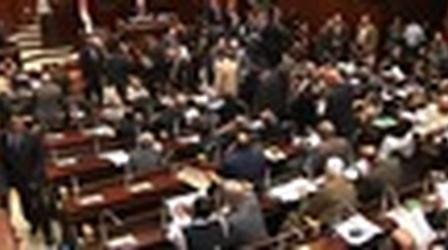 Video thumbnail: PBS NewsHour Islamist-Led Egyptian Assembly Works on Constitution