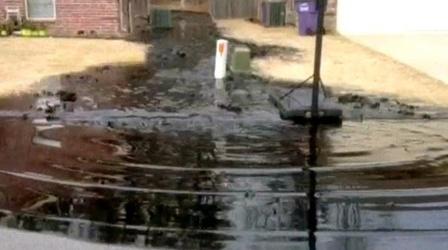 Video thumbnail: PBS NewsHour Weighing Risks of Keystone Pipeline Extension After Spill