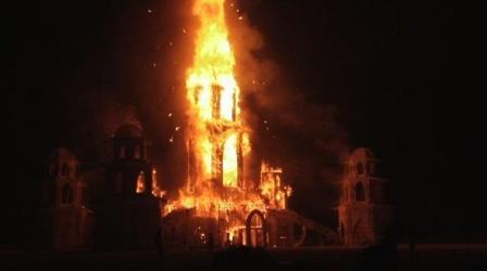 Video thumbnail: PBS NewsHour Burning Man Leaves the Desert to Find New Life in Cities