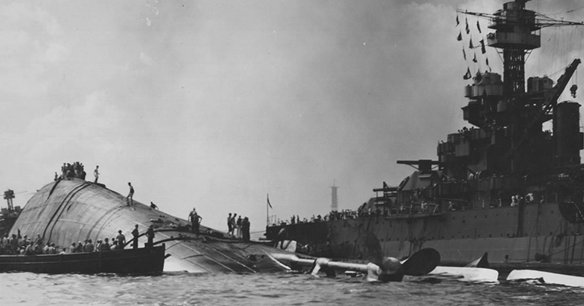 <em>USS </em>Oklahoma<em> (BB-37) lies capsized following the attack on Pearl Harbor (U.S. Navy)</em><span style="text-decoration: underline;"></span><span style="text-decoration: underline;"></span>