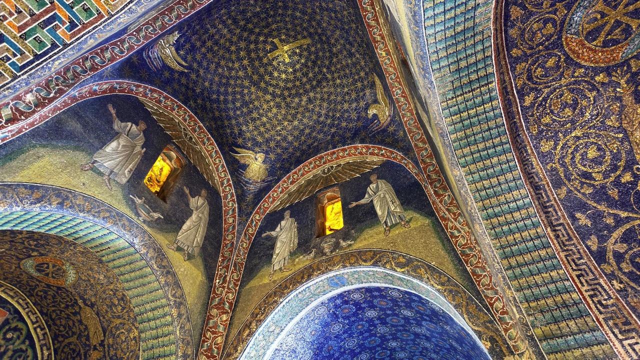 Rick Steves' Europe Italy’s Verona, Padova, and Ravenna airing Thu, Jun 25 10:00 am