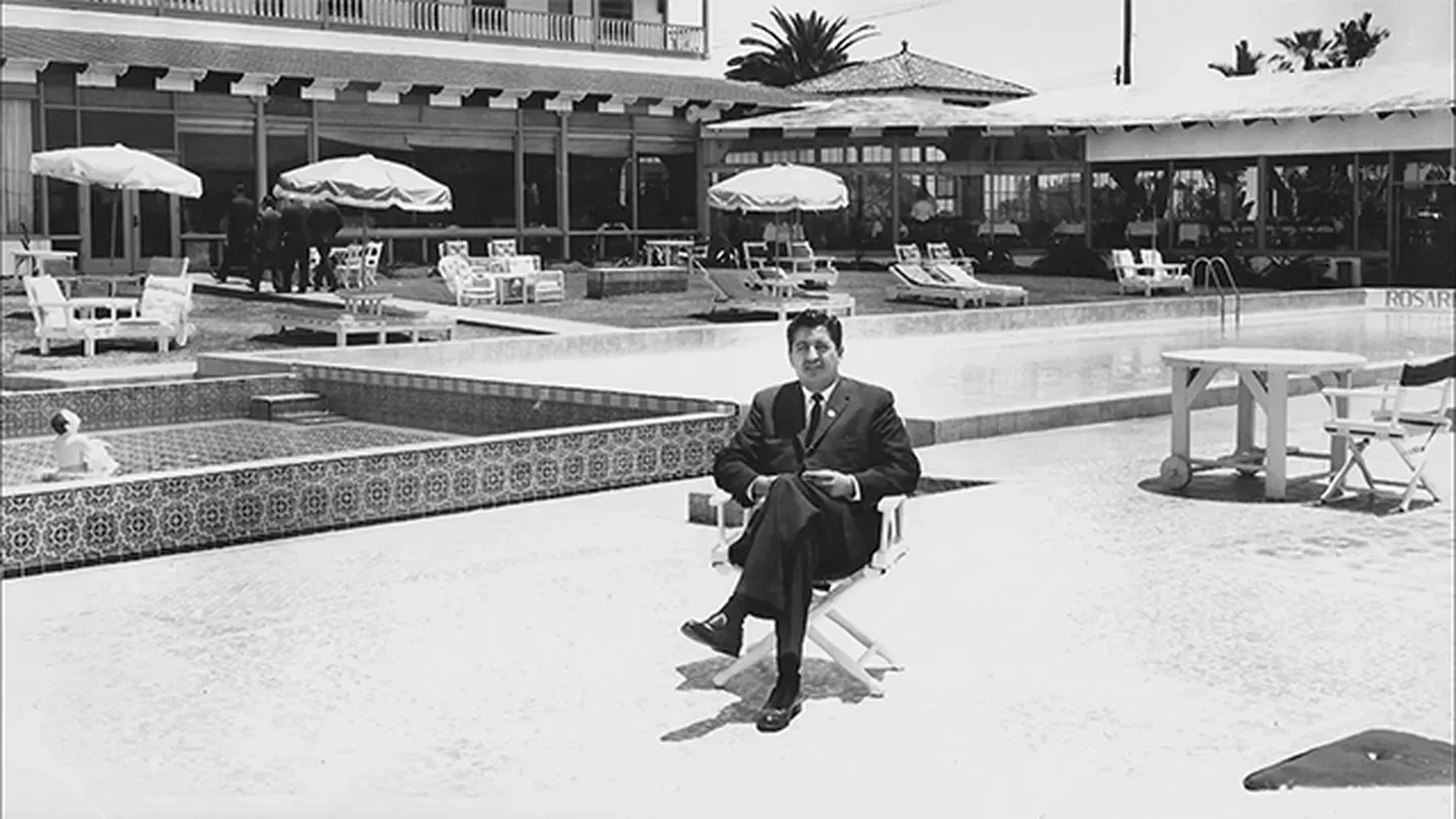 Ruben Salazar: Man in the Middle