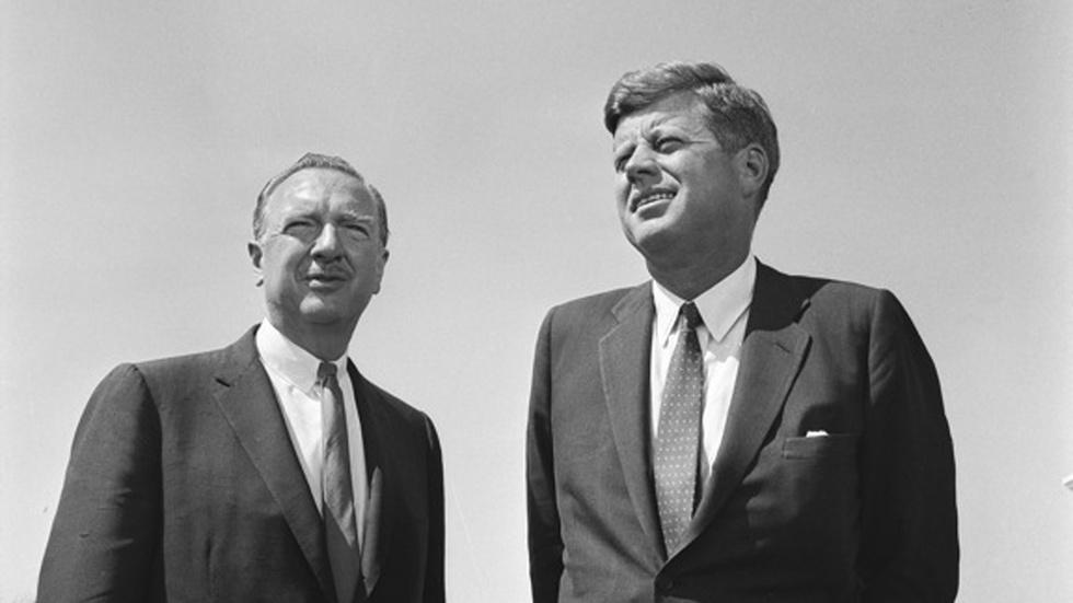 S13 Ep1: JFK: One PM Central Standard Time - Preview image