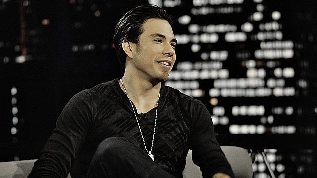 Olympic speed skating champion Apolo Ohno