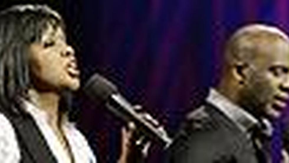 BeBe and CeCe Winans: Friday, 10/2 image