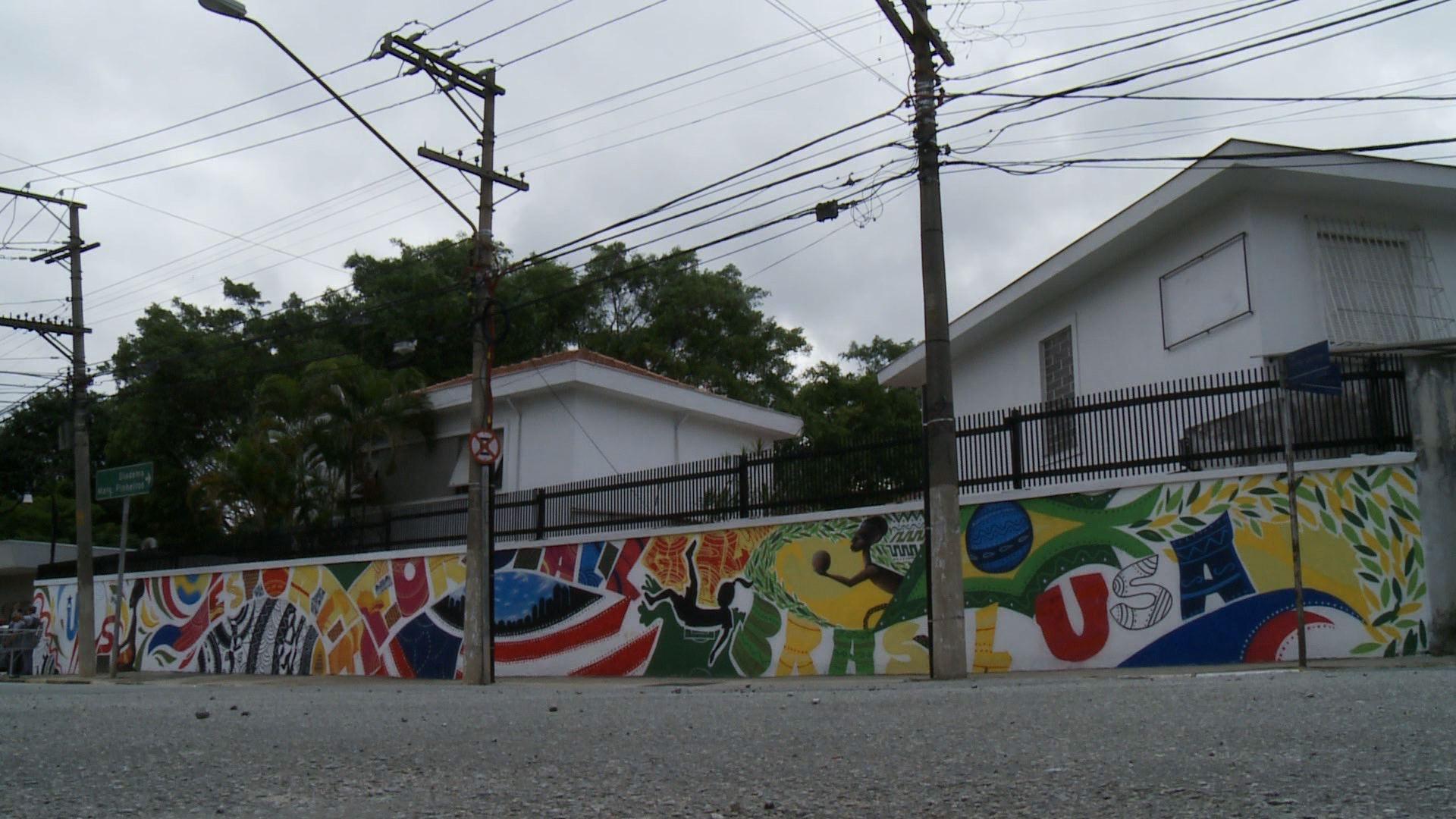 TTC Extra: World Cup Mural - Brazil & U.S. Friendship