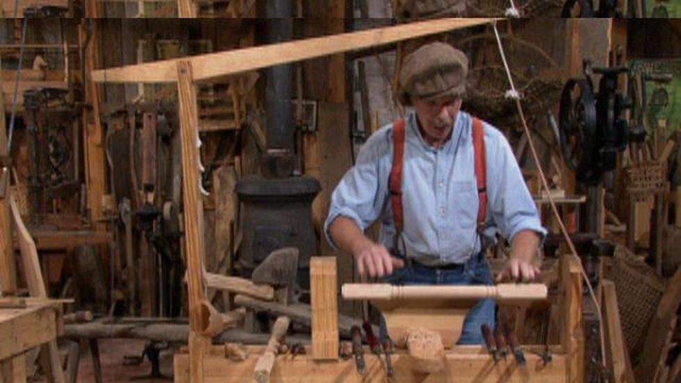 S26 Ep3: Barley Twist Table, Pt.2 image