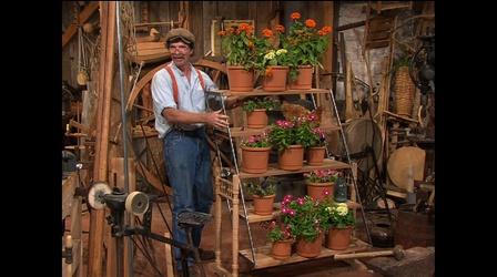 Parallelogram Plant Stand
