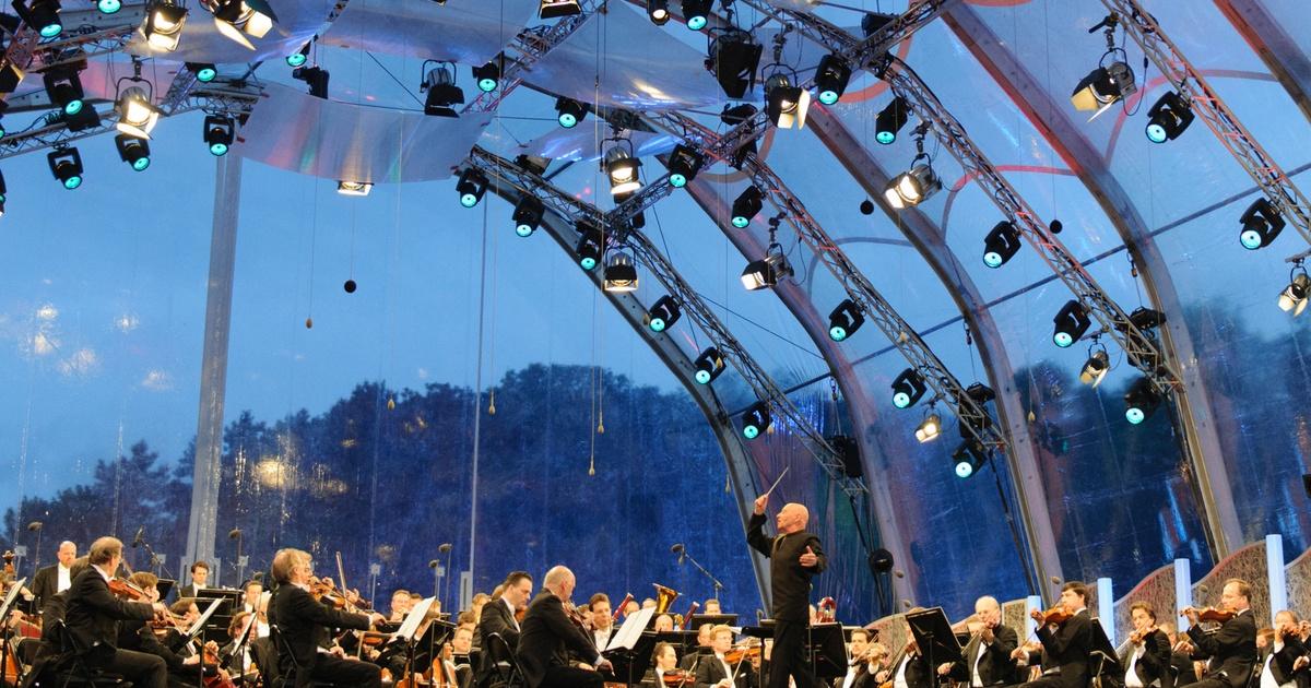 Great Performances | Vienna Philharmonic Summer Night Concert 2017 ...