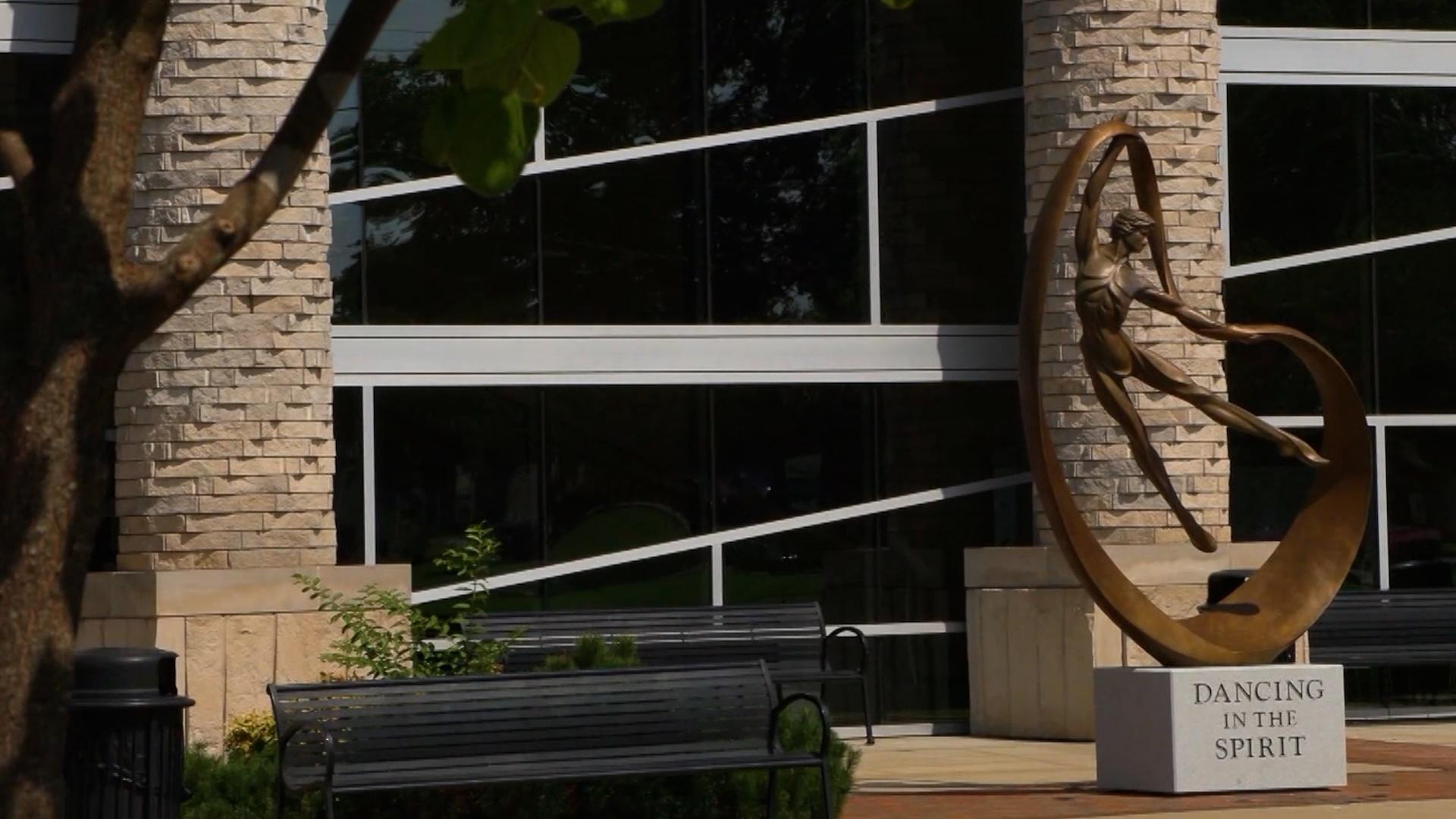 Venue Brings Broadway to Bowling Green