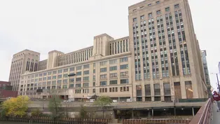 Crain’s Headlines: Old Post Office Debuts Huge Rooftop Park