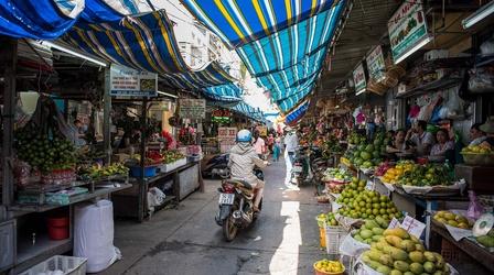 Video thumbnail: Family Ingredients Vietnam, Ho Chi Minh City Pho