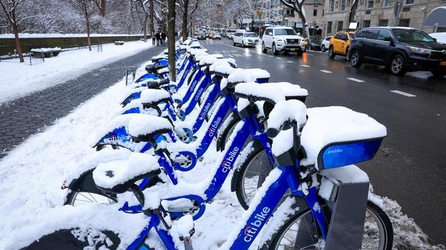 News Wrap: Much of U.S. bracing for 'expansive' winter storm