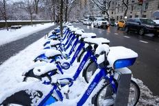 News Wrap: Much of U.S. bracing for 'expansive' winter storm: asset-mezzanine-16x9