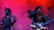 Members of metal band GWAR visit VPM