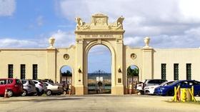 Video thumbnail: Insights on PBS Hawaiʻi Waikīkī Natatorium War Memorial
