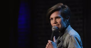 Comedian Cameron Esposito tackles assault in "Rape Jokes"