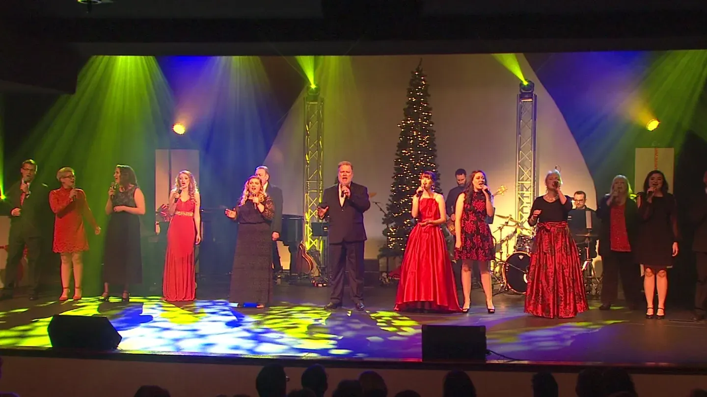 The Dixie Presents: Christmas on Broadway 2018 bonus