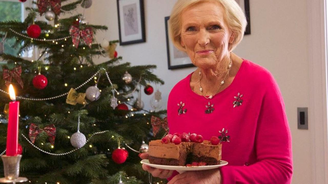 Christmas Mary Berry′s Absolute Favourites All Episode Broadcast Times