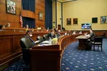 Vaccine expert criticizes government's pandemic response