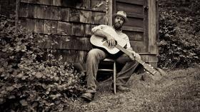 Video thumbnail: Echo Sessions Echo Sessions: Raising Caine