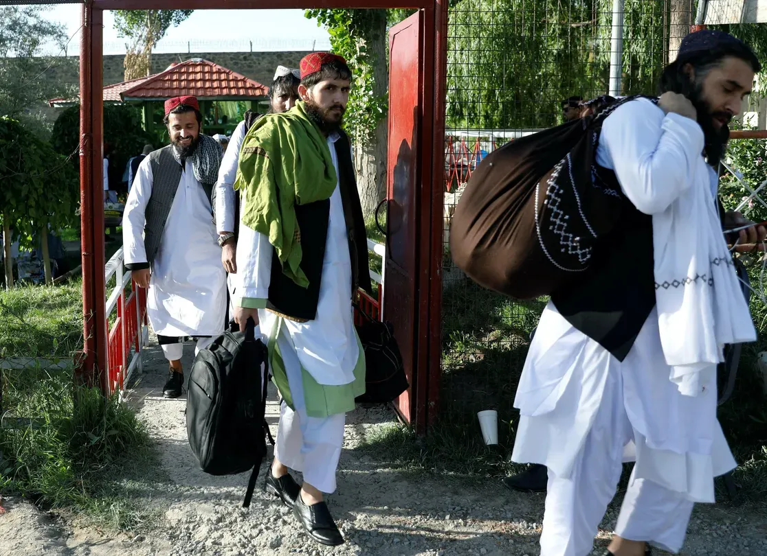 News Wrap: Afghanistan begins releasing Taliban prisoners
