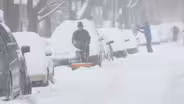 Winter Storm Hitting Chicago Just Before Christmas
