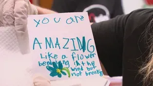 Sisters Make 'Loving Lunches' for Homeless