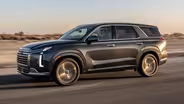 2023 Hyundai Palisade & 2023 GMC HUMMER EV Pickup
