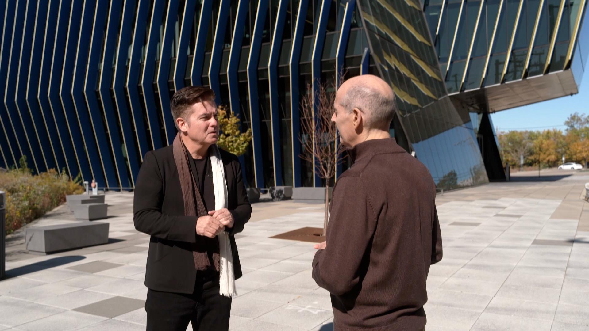 Geoffrey Baer talks with architect Juan Gabriel Moreno at El Centro