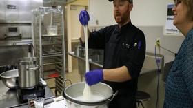 Video thumbnail: The Handle The Handle: Sam Blackburn, Paidom Meats, Nuke City Vegs