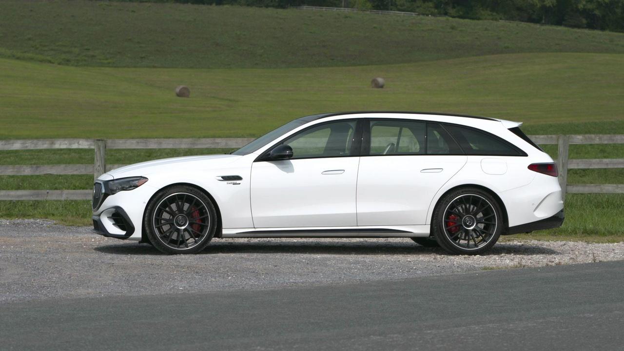 MotorWeek | 2026 Mercedes-AMG E 53 Wagon & 2026 Subaru Uncharted