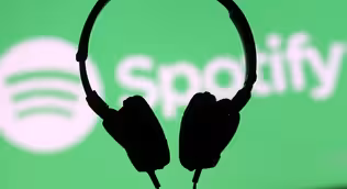 Spotify purges R. Kelly music with ‘hateful conduct’ code