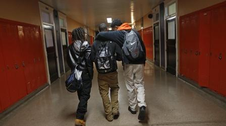 Video thumbnail: PBS NewsHour New Chicago schools chief faces challenges despite strides