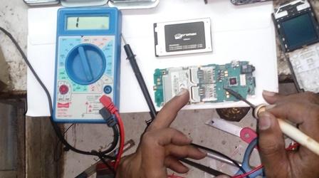 Video thumbnail: SciTech Now NASA Level Technology On Our Cell Phones