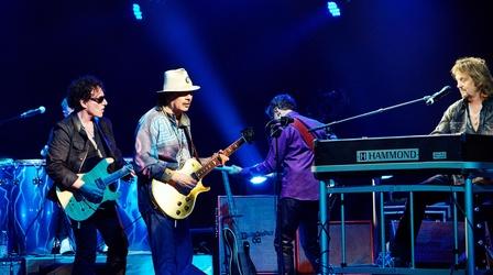 Video thumbnail: Front and Center Santana IV – Live at the House of Blues in Las Vegas