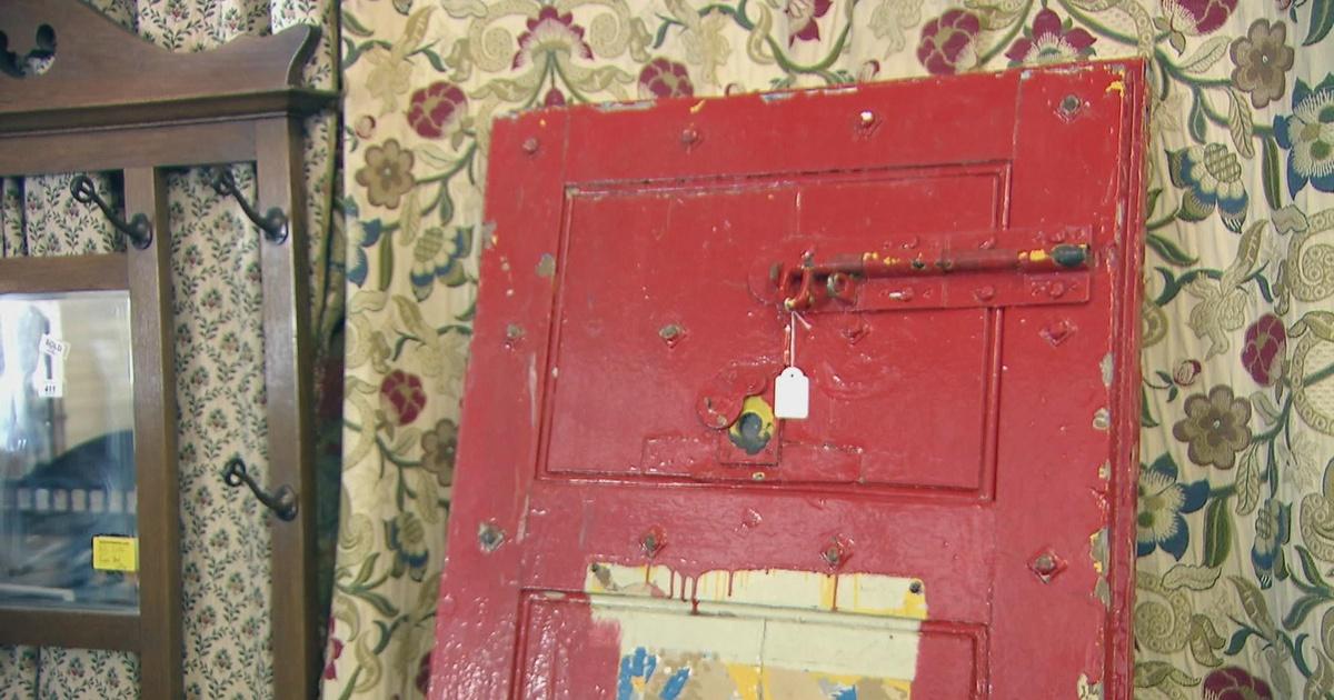 Antiques Road Trip Phil Serrell and James Braxton Day 5 Season 9 Episode 20 PBS