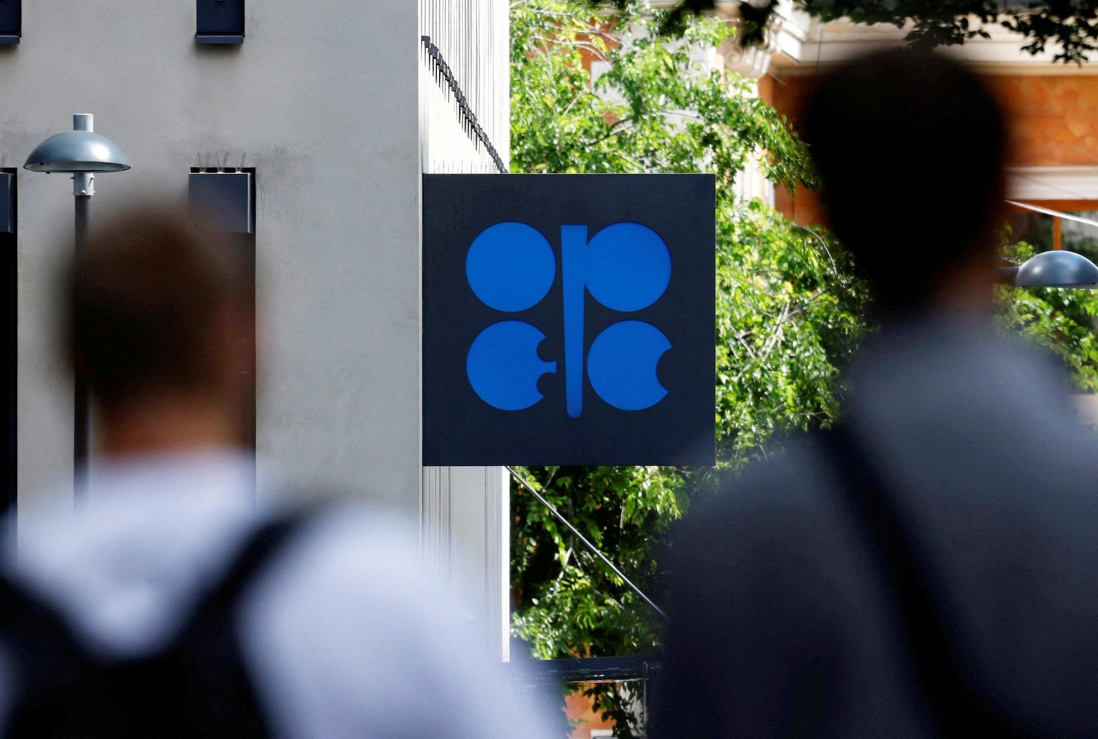 How the UAE's departure from OPEC could impact oil markets