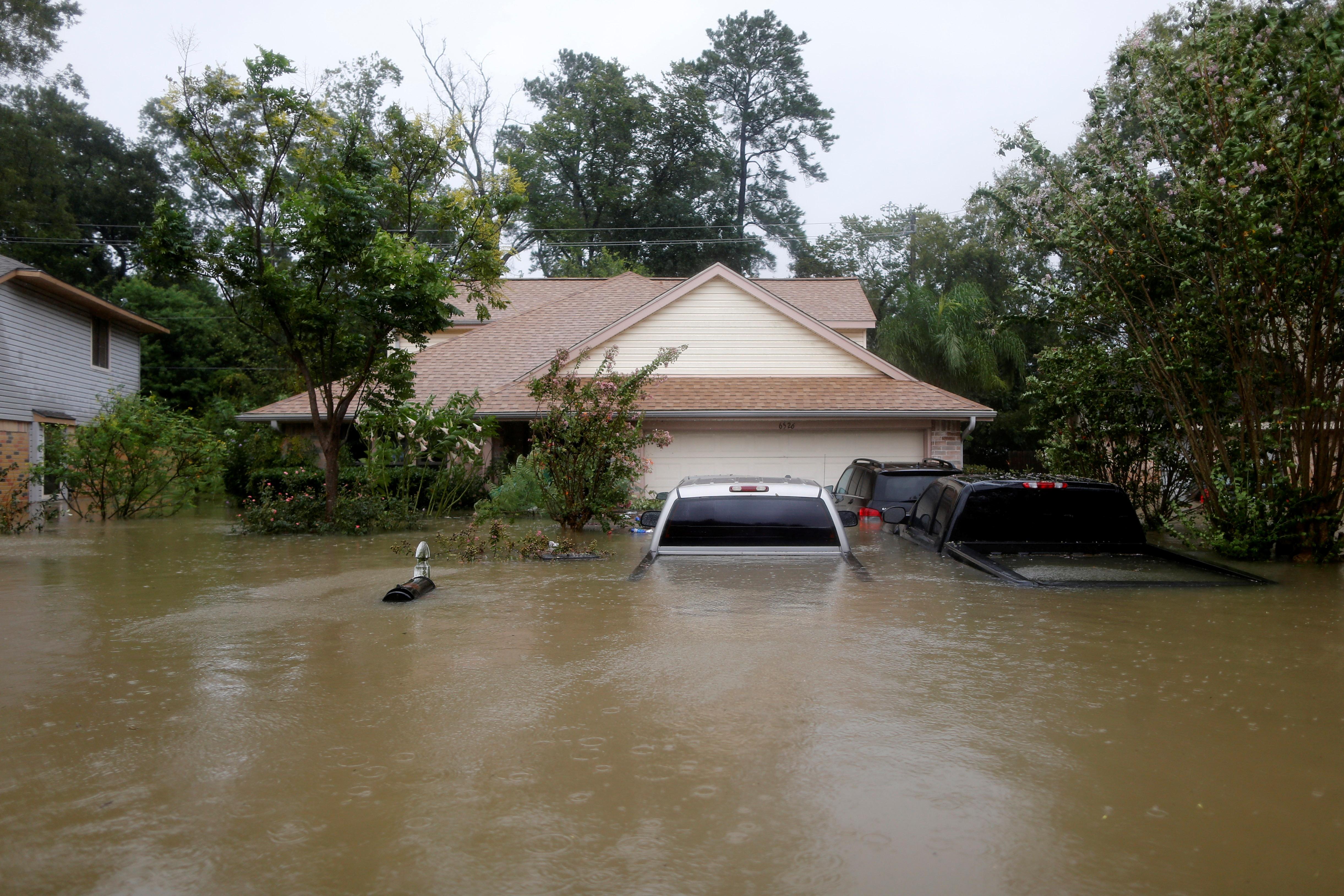As Harvey hits Texas, Congress due to debate flood insurance
