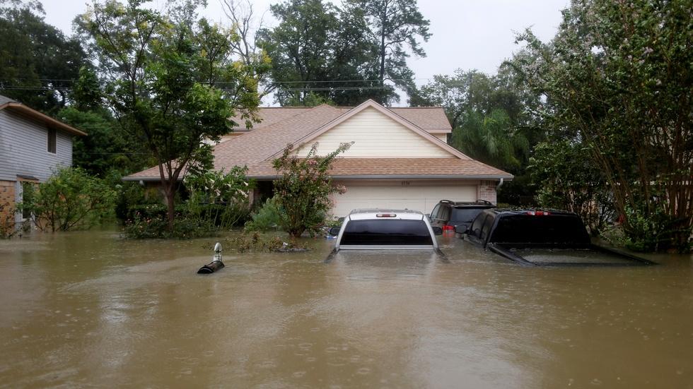 As Harvey hits Texas, Congress due to debate flood insurance image